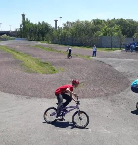В парке Арай прошел чемпионат города Астаны по велоспорту (BMX)